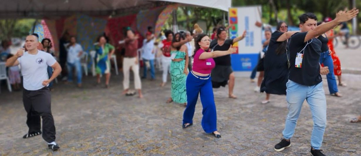 Seminário de grupo de pesquisa da EPSJV discute práticas corporais e integrativas na saúde