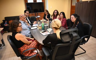 Opas e Fiocruz reforçam cooperação em medicinas tradicionais e Pics